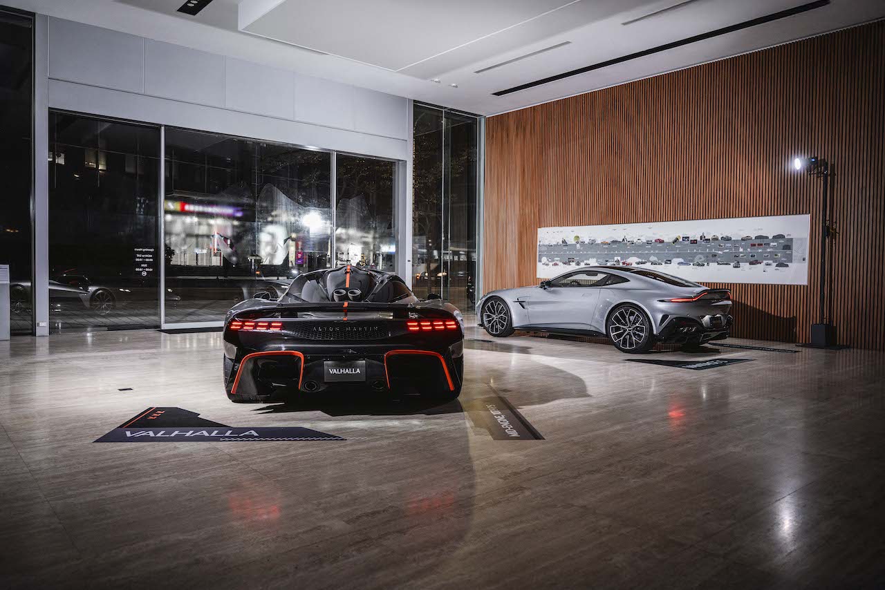 Vantage S & Valhalla (1)